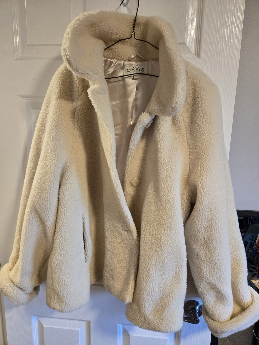 Orvis Cream Plush Teddy Sherpa Jacket